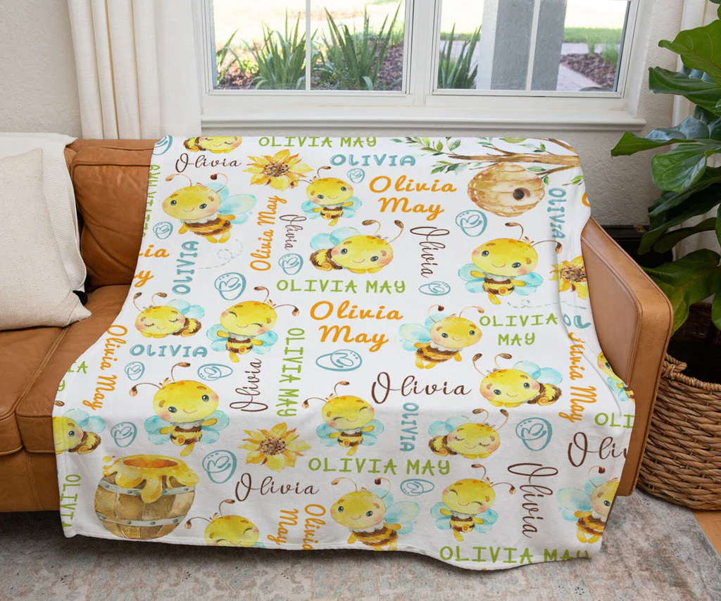 Bumble Bee Pattern Baby Kids Blanket With Custom Name For Baby Nursery, Son, Daughter, Granddaughter, Grandson - Image 2